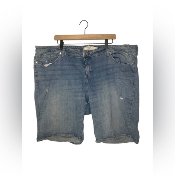 Torrid Women's Blue Jean Shorts - Picture 1 of 6